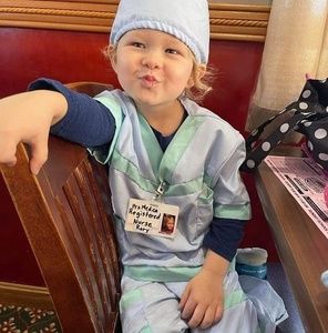 Meet your Posher, Julie